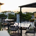 Hotel Boutique ADAZ